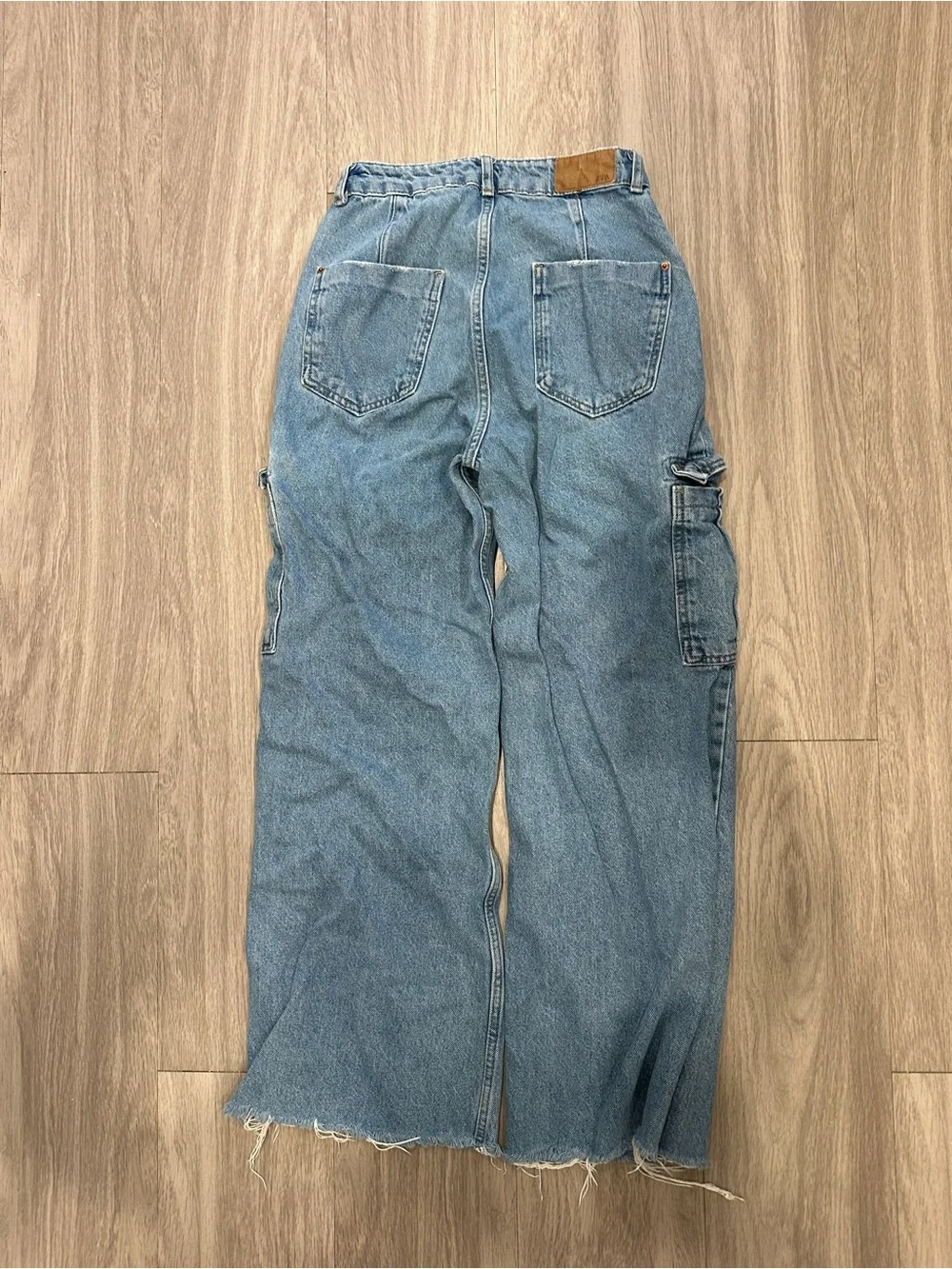 ZARA Wide-Leg Cargo Denim Jeans - Women